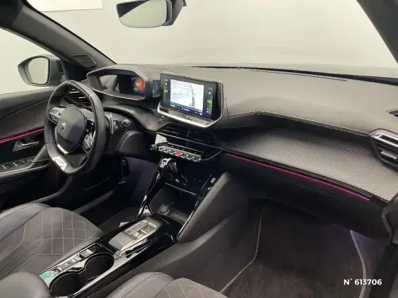 PEUGEOT 2008 II - voiture d'occasion - Photo 10