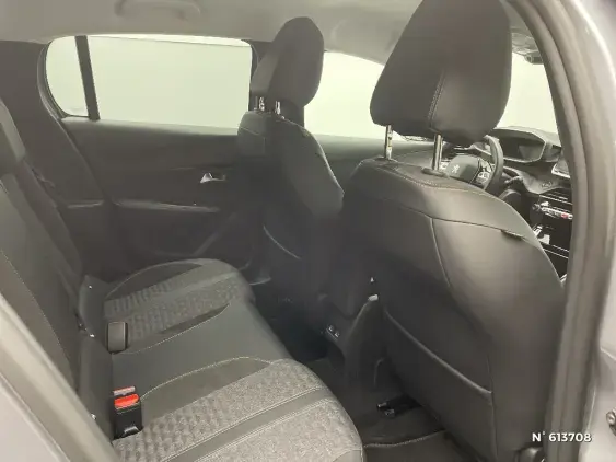 PEUGEOT 208 II - voiture d'occasion - Photo 11