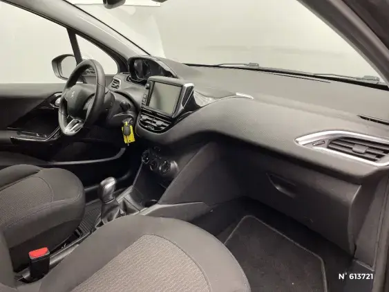 PEUGEOT 208 - voiture d'occasion - Photo 10