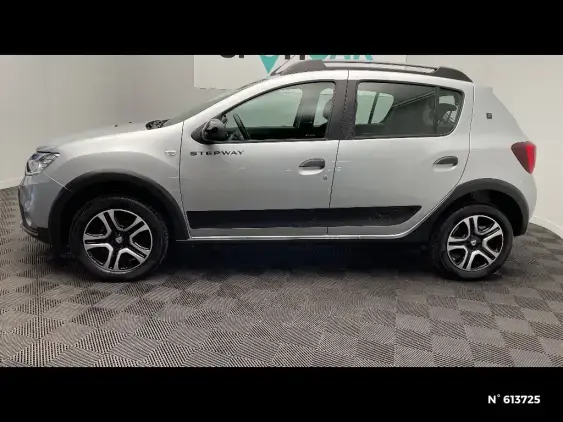 DACIA SANDERO II - voiture d'occasion - Photo 2