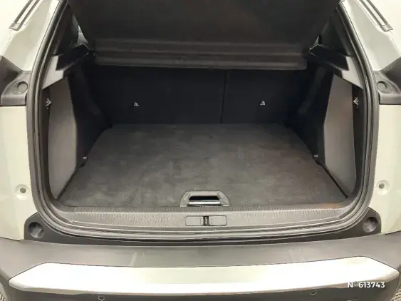 PEUGEOT 2008 II - voiture d'occasion - Photo 7