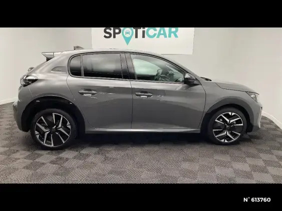 PEUGEOT 208 II - voiture d'occasion - Photo 4