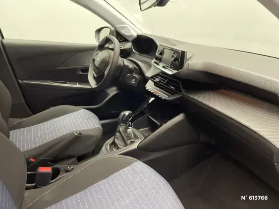 PEUGEOT 208 II - voiture d'occasion - Photo 10