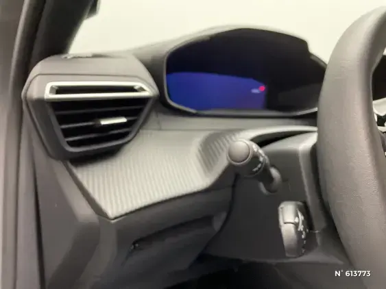 PEUGEOT 2008 II - voiture d'occasion - Photo 15
