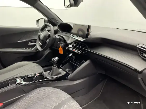 PEUGEOT 2008 II - voiture d'occasion - Photo 10