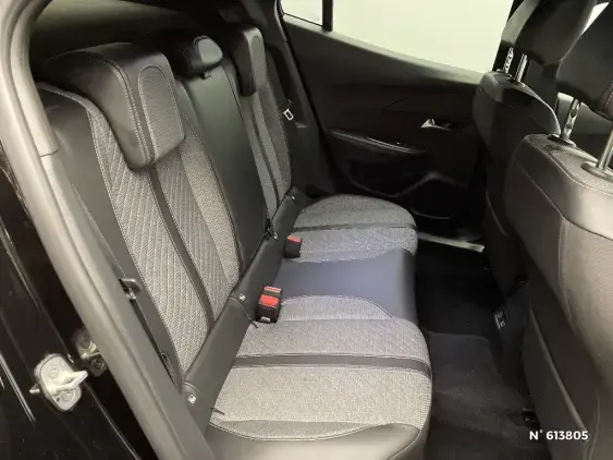 PEUGEOT 2008 II - voiture d'occasion - Photo 11