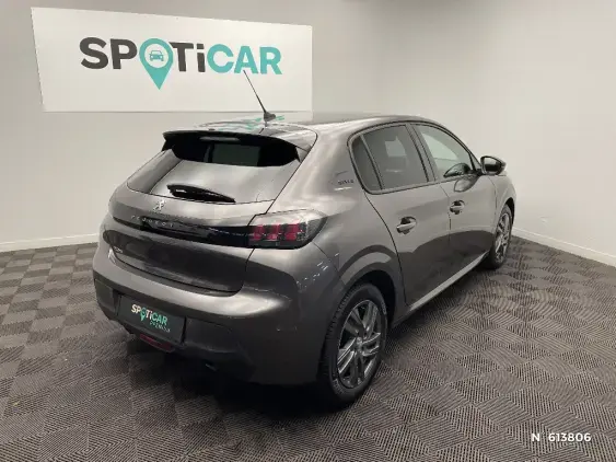 PEUGEOT 208 II - voiture d'occasion - Photo 4