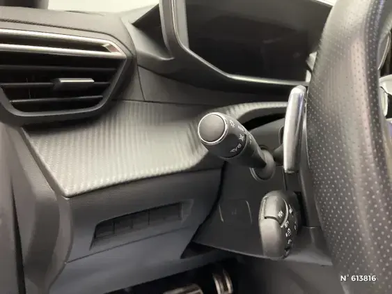 PEUGEOT 2008 II - voiture d'occasion - Photo 15