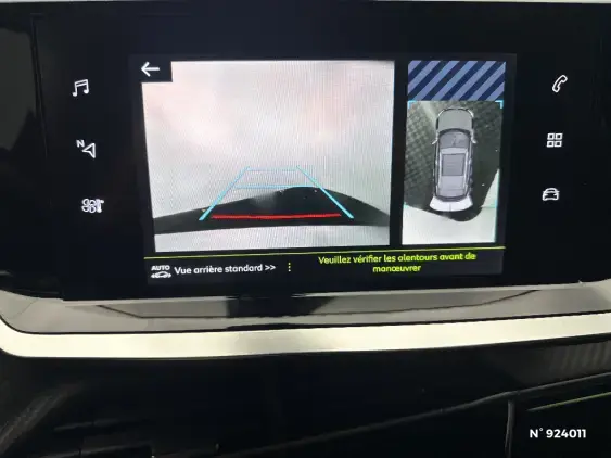 PEUGEOT 2008 II - voiture d'occasion - Photo 14