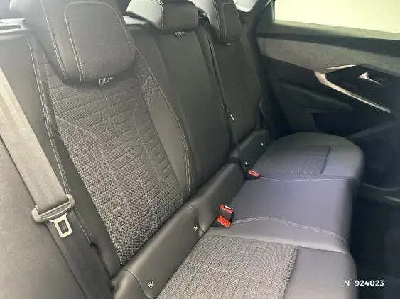 PEUGEOT 3008 III - voiture d'occasion - Photo 11