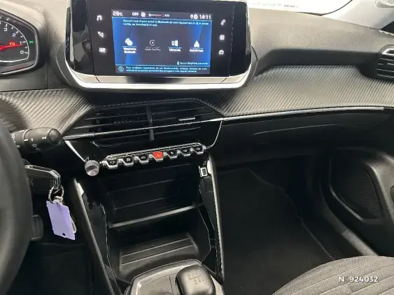 PEUGEOT 2008 II - voiture d'occasion - Photo 13