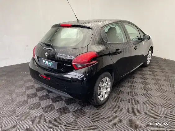 PEUGEOT 208 - voiture d'occasion - Photo 4