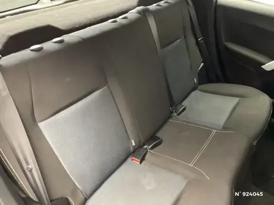 PEUGEOT 208 - voiture d'occasion - Photo 11