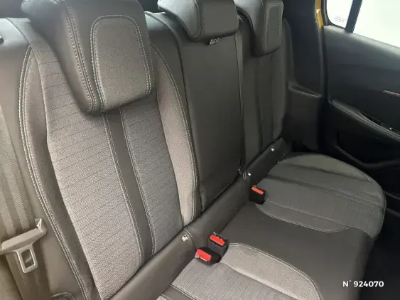 PEUGEOT 208 BUSINESS R II - voiture d'occasion - Photo 11