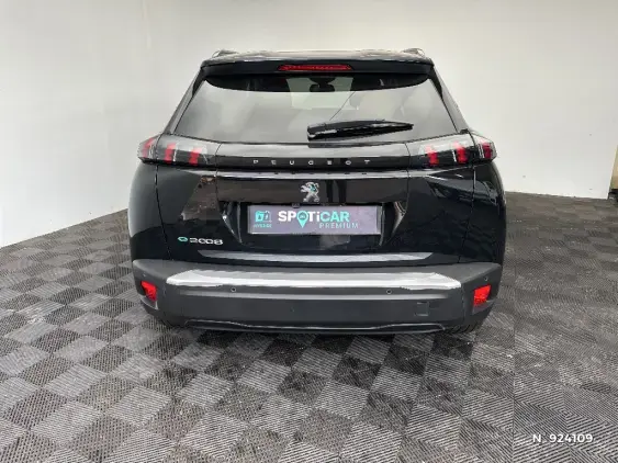 PEUGEOT 2008 ELECTRIQUE II - voiture d'occasion - Photo 6