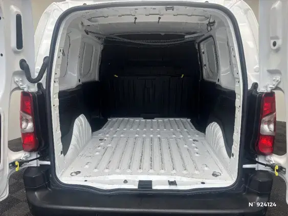 PEUGEOT PARTNER III - voiture d'occasion - Photo 7