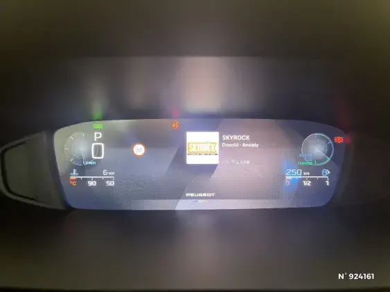 PEUGEOT 308 III - voiture d'occasion - Photo 12