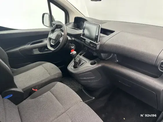PEUGEOT PARTNER III - voiture d'occasion - Photo 10