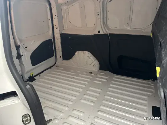 PEUGEOT PARTNER III - voiture d'occasion - Photo 11