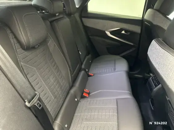 PEUGEOT 3008 III - voiture d'occasion - Photo 11