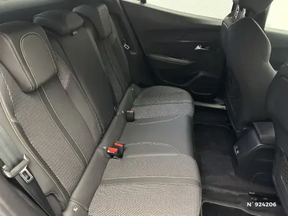 PEUGEOT 2008 II - voiture d'occasion - Photo 11