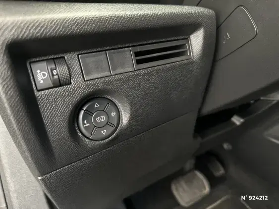 CITROEN C4 III - voiture d'occasion - Photo 15