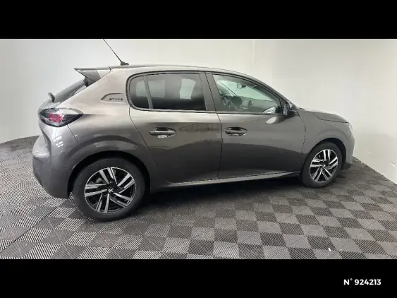 PEUGEOT 208 BUSINESS R II - voiture d'occasion - Photo 5