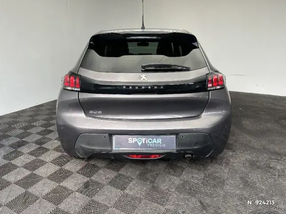 PEUGEOT 208 BUSINESS R II - voiture d'occasion - Photo 6