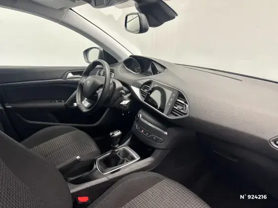 PEUGEOT 308 II - voiture d'occasion - Photo 10