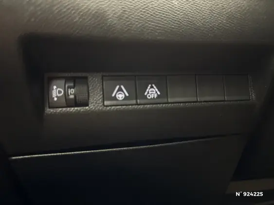 PEUGEOT 208 ELECTRIQUE II - voiture d'occasion - Photo 15