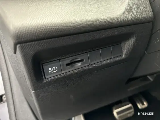 PEUGEOT 308 ELECTRIQUE III - voiture d'occasion - Photo 15