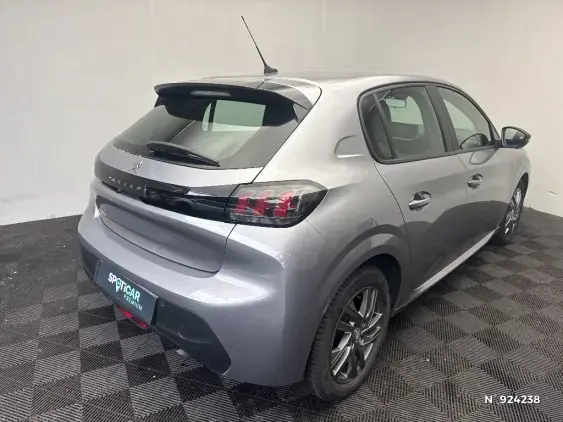 PEUGEOT 208 II - voiture d'occasion - Photo 4