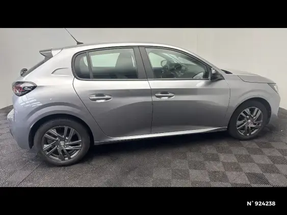 PEUGEOT 208 II - voiture d'occasion - Photo 5