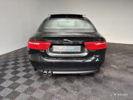 JAGUAR XE - voiture d'occasion - Photo 6