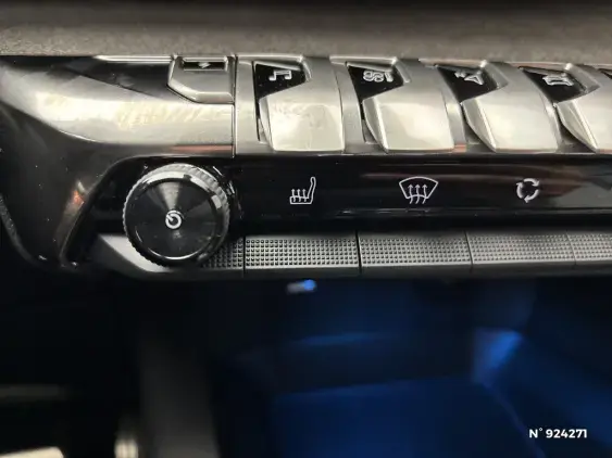 PEUGEOT 3008 II - voiture d'occasion - Photo 25