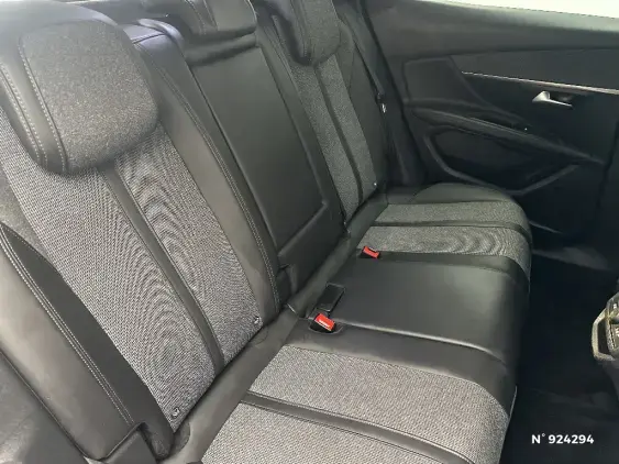 PEUGEOT 3008 II - voiture d'occasion - Photo 11