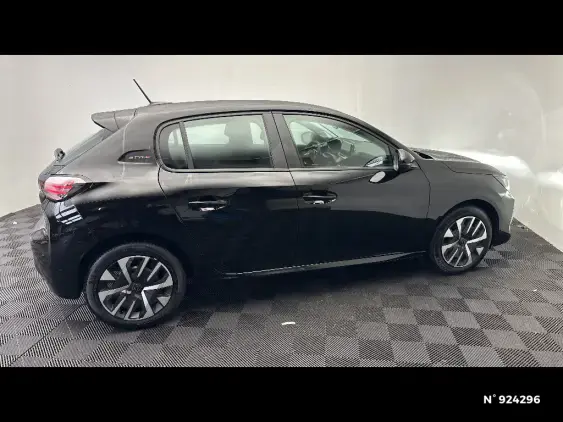 PEUGEOT 208 II - voiture d'occasion - Photo 5