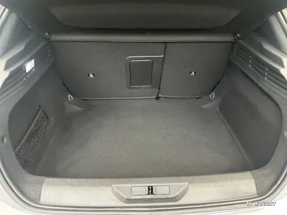 PEUGEOT 308 III - voiture d'occasion - Photo 7