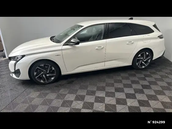 PEUGEOT 308 SW III - voiture d'occasion - Photo 2