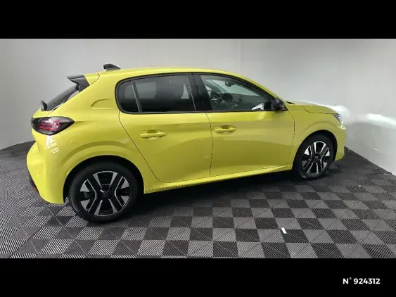 PEUGEOT 208 II - voiture d'occasion - Photo 5