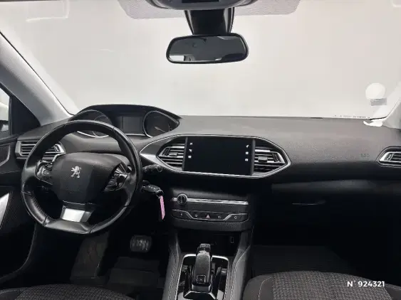 PEUGEOT 308 II - voiture d'occasion - Photo 9