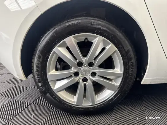 PEUGEOT 308 II - voiture d'occasion - Photo 7