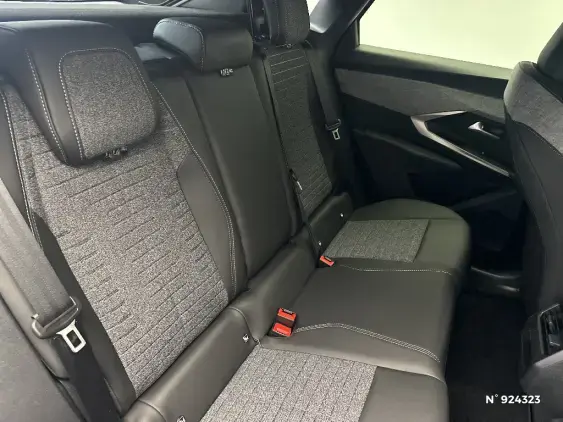 PEUGEOT 3008 III - voiture d'occasion - Photo 11