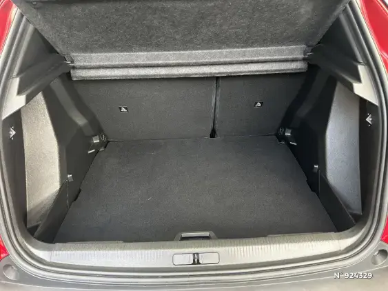 PEUGEOT 2008 II - voiture d'occasion - Photo 7