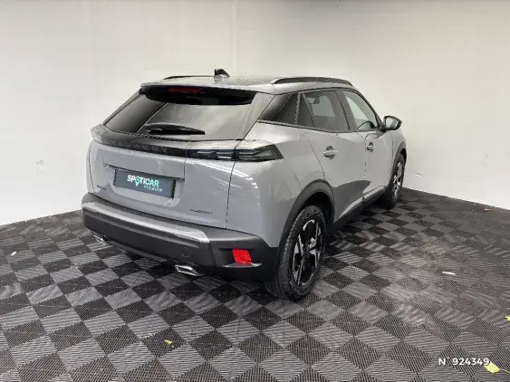 PEUGEOT 2008 II - voiture d'occasion - Photo 4