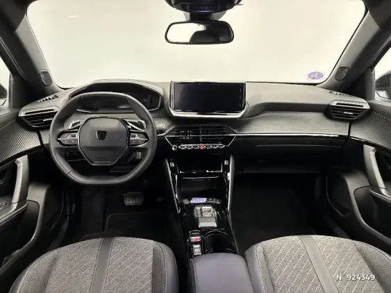 PEUGEOT 2008 II - voiture d'occasion - Photo 9