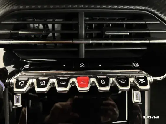 PEUGEOT 2008 II - voiture d'occasion - Photo 15