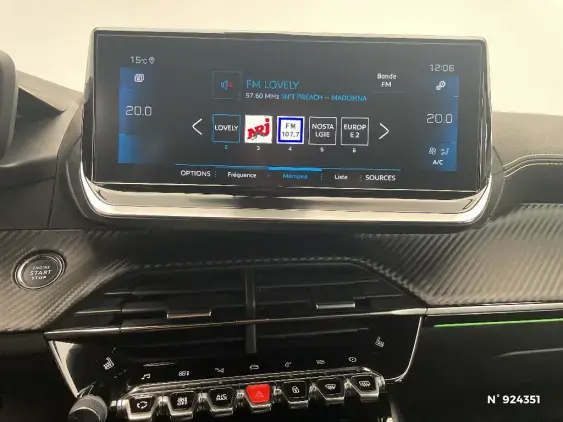 PEUGEOT 2008 II - voiture d'occasion - Photo 13