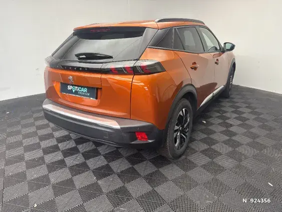 PEUGEOT 2008 ELECTRIQUE II - voiture d'occasion - Photo 4