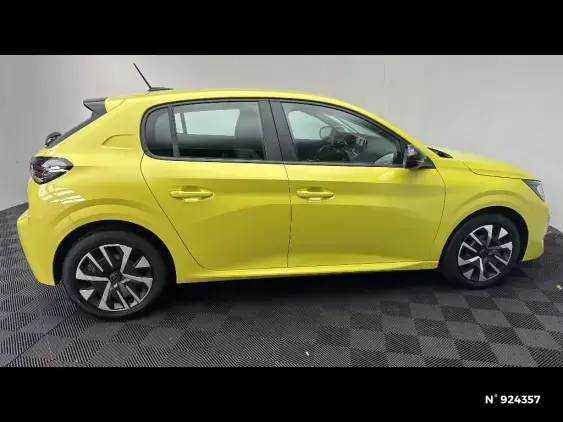 PEUGEOT 208 II - voiture d'occasion - Photo 5